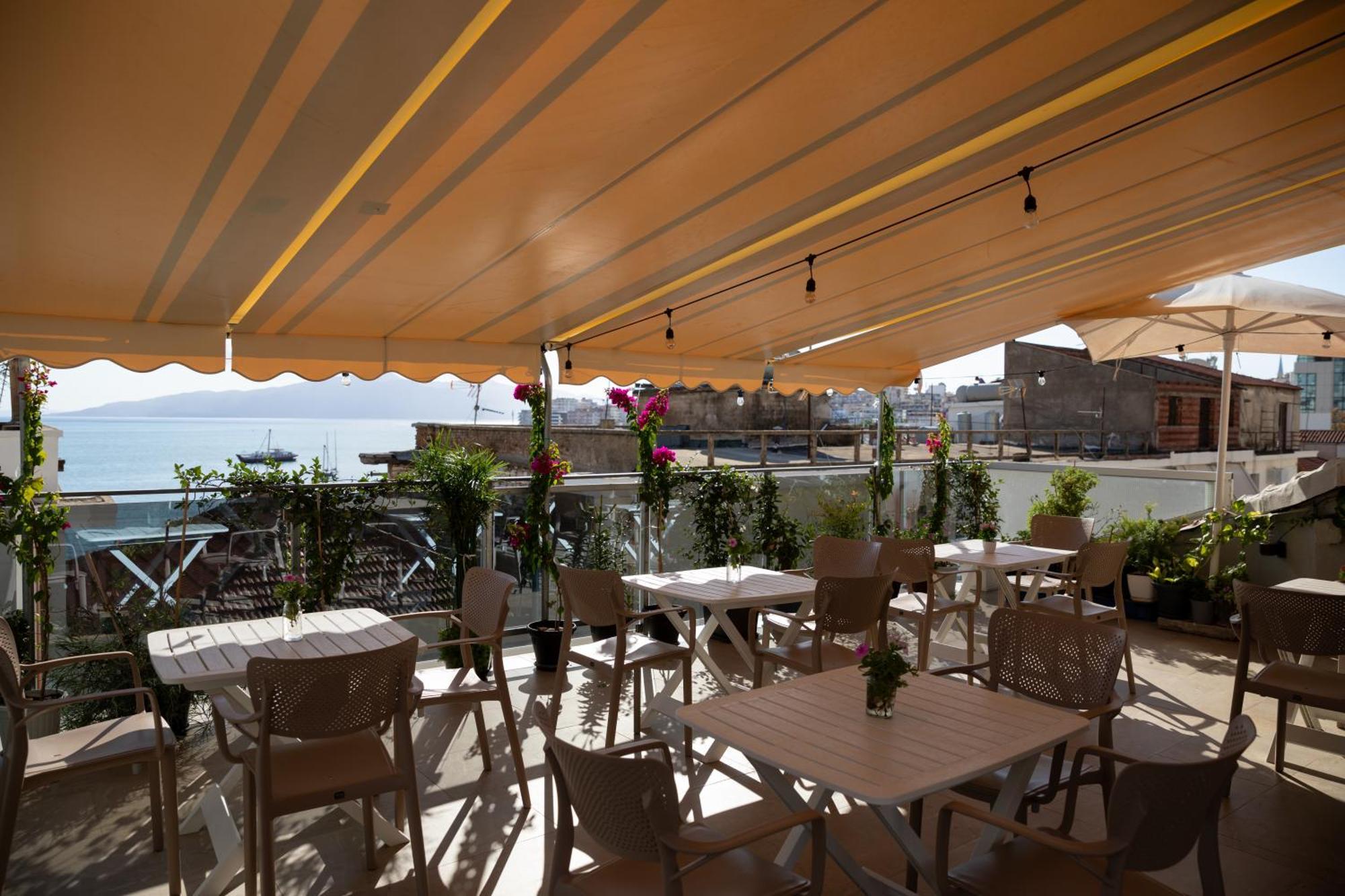 סרנדה Jonian Boutique Hotel מראה חיצוני תמונה
