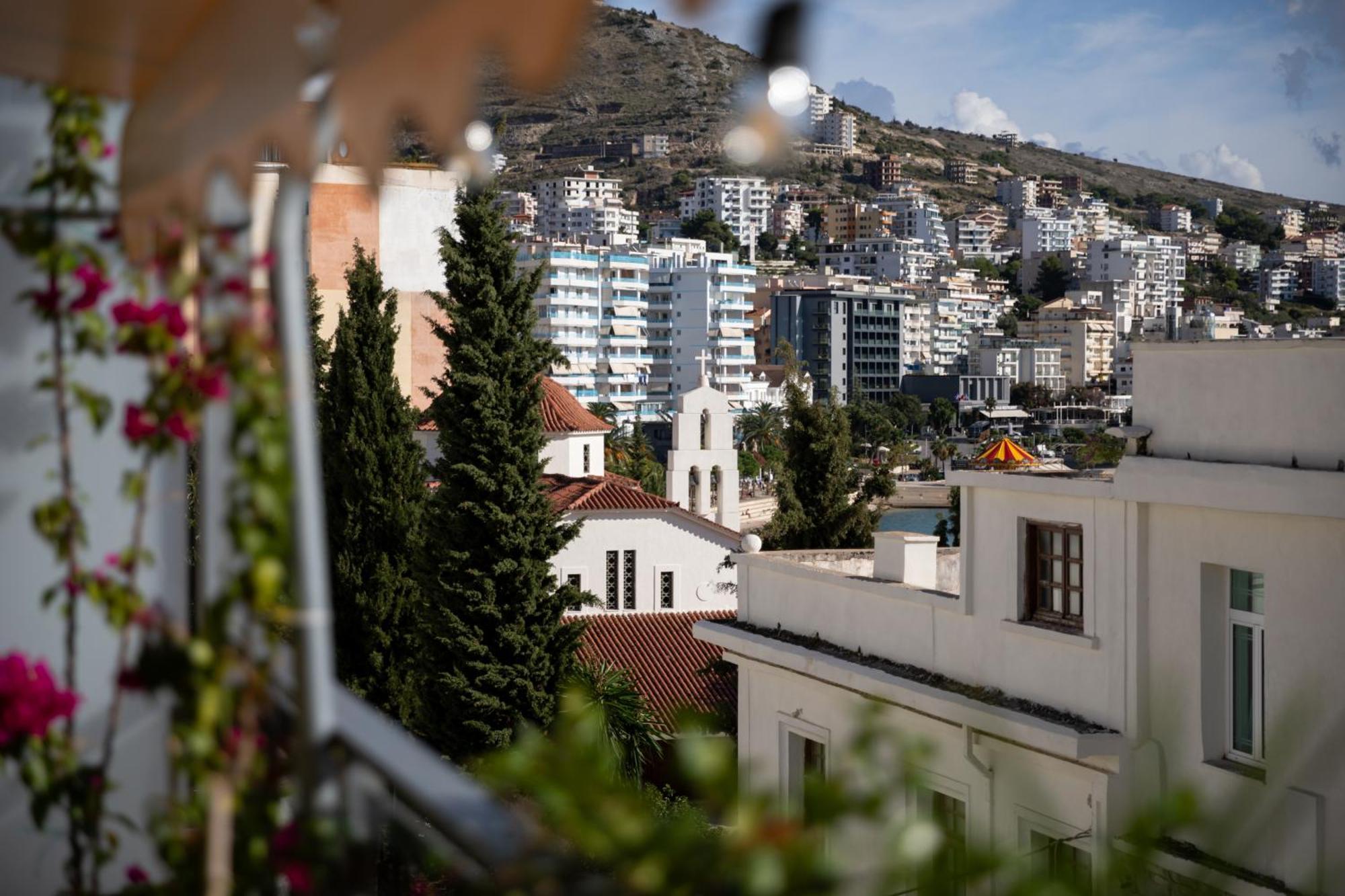 סרנדה Jonian Boutique Hotel מראה חיצוני תמונה