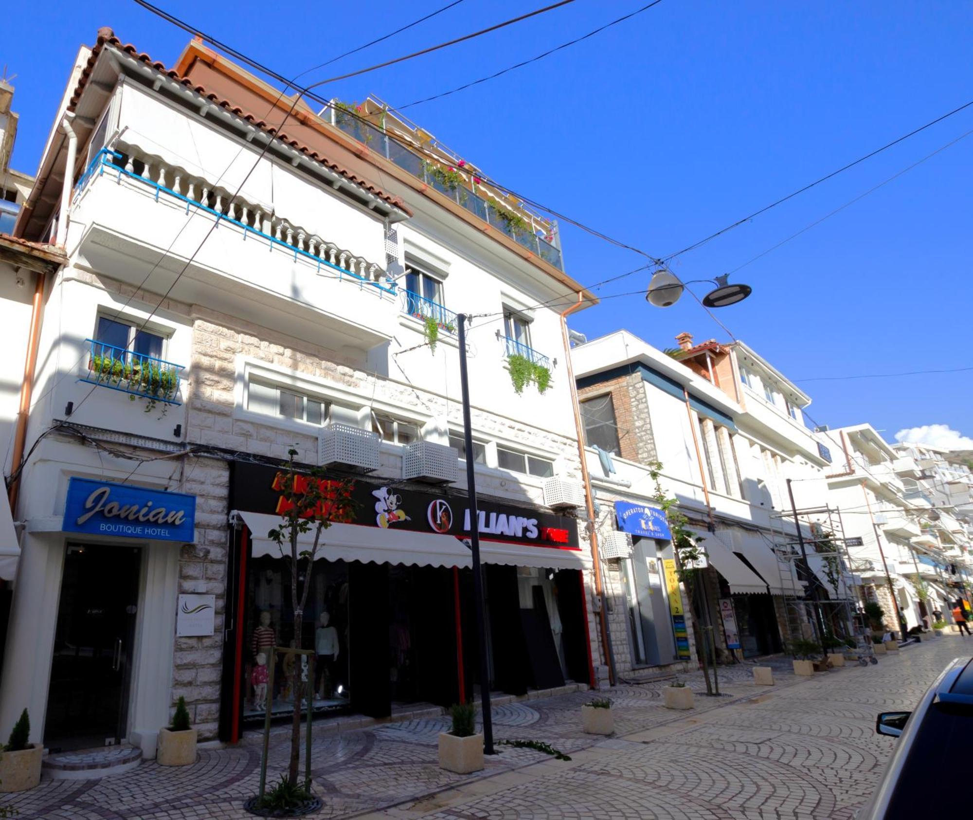סרנדה Jonian Boutique Hotel מראה חיצוני תמונה
